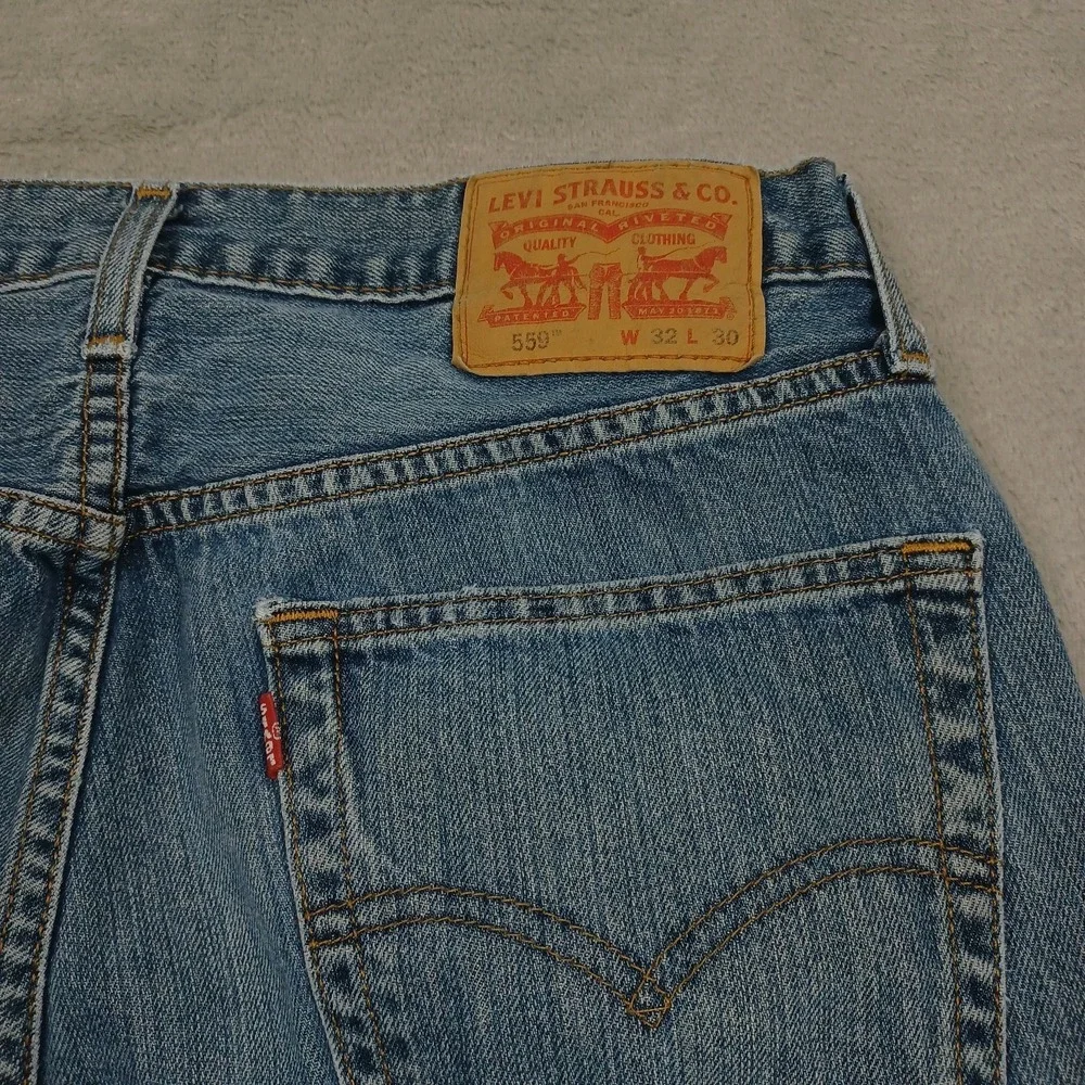Levis 559 Jeans Men 32x30 Blue Denim Relaxed Fit Straight Leg Pockets Distressed